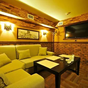 3* Otel Du Port